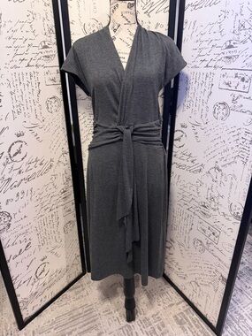 smart & sexy Charcoal Gray Wrap Midi Dress with Self-Tie Waist